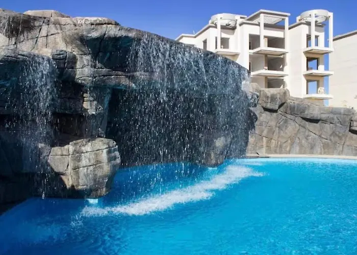Appartement Sunny Beach, New Apartment, Free Beach, Pool, Private Roof Charm el-Cheikh