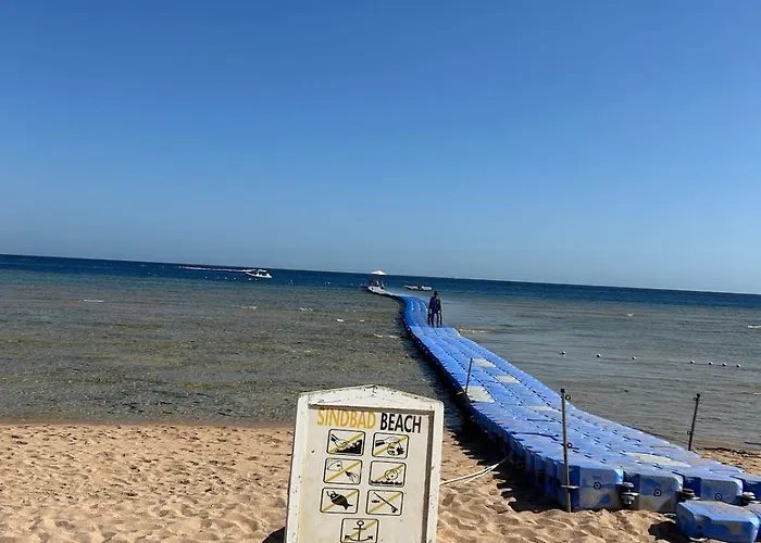 Appartement Sunny Beach, New Apartment, Free Beach, Pool, Private Roof Charm el-Cheikh