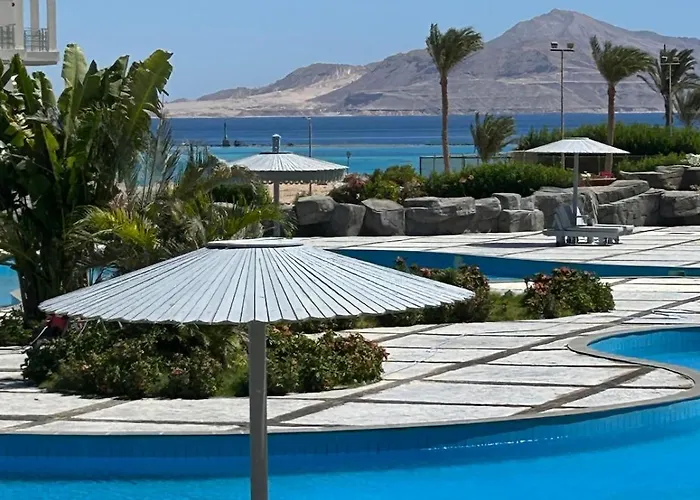 Appartement Sunny Beach, New Apartment, Free Beach, Pool, Private Roof Charm el-Cheikh